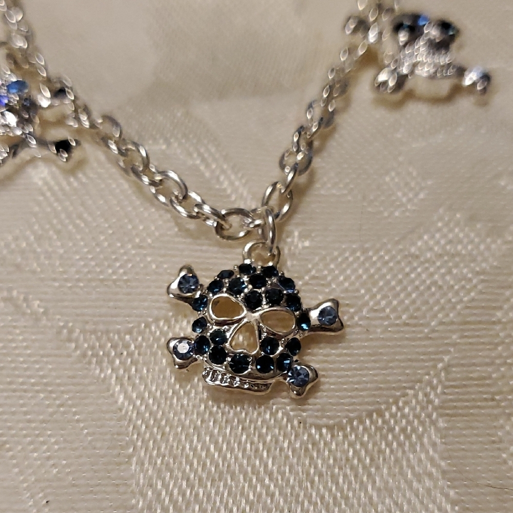 Silvertone Rhinestone Skull Bracelet